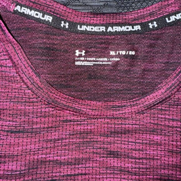 Lot Of 3 Mens Under Armour Long Sleeve Shirts Black Blue Maroon Size XLarge - Picture 2 of 11